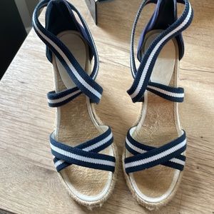 Lauren by Ralph Lauren navy & white wedges size 8 1/2